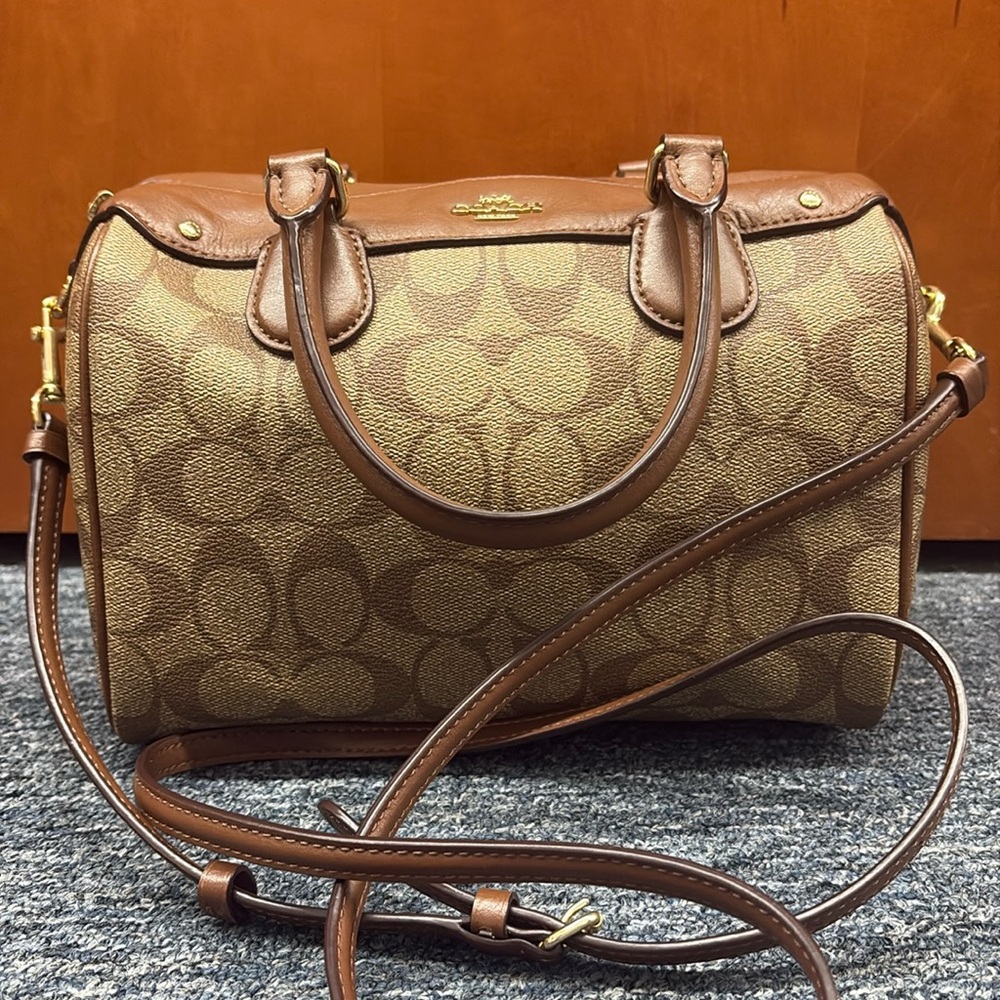 Women’s Coach F5312 Mini Bennett Satchel Signature Hand Bag With Shoulder Strap